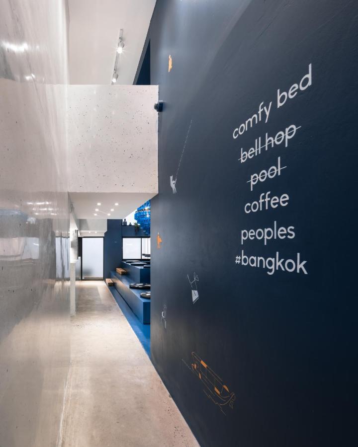 Speck Bangkok Hostel Exterior photo